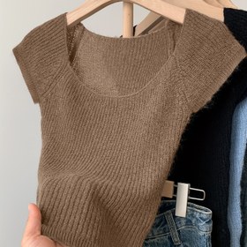 Resim ELEGANTSUT Kadınlar için Dar Kesim Üst - Seksi V-Yaka, Katı Kahverengi, Yazın Gereken Bel Tasarımı, Hafif ve Nefes Alabilir, Günlük veya Şık Kıyafetler İçin Uygun, Çok Yönlü Giyim | V-Yaka Tasarımı | Yapı, Zarif Örgü 