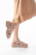 Resim infon shoes creation 24414-1005 Bej Günlük Çapraz Dolgu Topuk Kadın Sandalet 