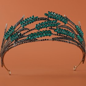 Resim Yeşil ve Siyah Tüy Tasarımı ile 1 adet Bohemiyen Taç - Düğünler, Partiler ve Özel Günler için Şık Çinko Alaşım Başlık - Gelinler, Gelinlikler ve Şık Kadınlar için Mükemmel, Gelinlik Başlığı | Bohemiyen Taç | Detaylı El Sanatlığı 
