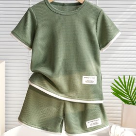 Resim Erkek Çocuklar İçin Rahat Spor Stili 2 Parça Takım, Küçük Erkek Çocuk Yazlık Vafli Günlük Kısa Kollu Tişört ve Şort Takımı, Günlük Kullanım, Okul, Dış Mekan İçin Uygun 