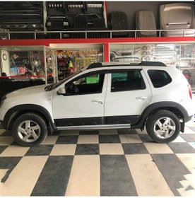 Resim Dacia Duster Çamurluk Dodik 2010-2013 Yılı Arası 8 Parça Siyah 