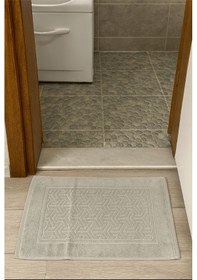 Resim 50 X 70 Ebatında %100 Pamuklu Ayak Havlusu Gri 