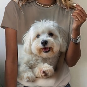 Resim Kadınların Şık Kısa Kollu T-Shirt'i, Gülümseyen Beyaz Köpek Baskısı ile - Yumuşak Yuvarlak Yaka Rahat Üst, Günlük Giyim için Rahat, Tüm Mevsimler için Giyim, Bayan T-Shirt'ler 