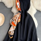 Resim Vintage Kolsuz A-Line Midi Elbise, Ayarlanabilir Bel Bağlığı ile - Siyah, Turuncu ve Altın Çiçek Deseni, Geniş Etek, Bahar/Yaz/Sonbahar için Mükemmel, Kadın Modası, Sevimli Elbise 