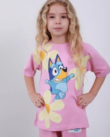 Resim Kız Çocuk Pembe Bluey Desenli Şortlu Takım 