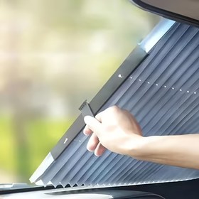 Resim 99% UV Engelleme Araç Ön Cam Güneşlik - Katlanabilir Yansıtıcı Yüzeyli, Tüm Araçlara Uygun, Isı Azaltma & Parlama Koruma, Kolay Saklama Araç İç Aksesuarı, Dayanıklı Dış Kaplama, Kompakt Tasarım, Sağlam Yapı, Günlük Kullanım için 