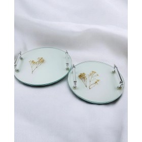 Resim Şık Gümüş Dekoratif Söz Nişan Tepsisi, Zarif ve Modern Tasarım 