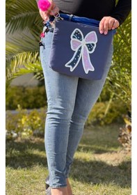Resim Mavi Fiyonk Kurdeleli Pul Payetli Ponponlu Portföy Clutch Makyaj El Çantası 25x28 Cm Renkli 