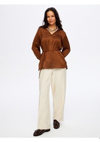 Resim Faik Sönmez Beli Kuşaklı Kapüşonlu Krinkıl Saten Tunik W26tnk016 Uw26tnk01630 Kahve 
