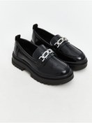 Resim LC Waikiki Parlak Görünümlü Kız Çocuk Klasik Ayakkabı 