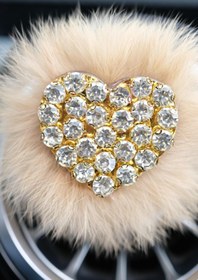 Resim TASARIM ARABAM ATİKE ELİF AKIN Kalp Gold Klima Kokusu Tavşan Tüyü Renk Seçenekleri 