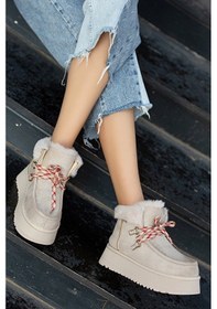 Resim Bağcıklı Kalın Tabanlı Katlanır Yaka Kürklü Kadın Bot Bej 