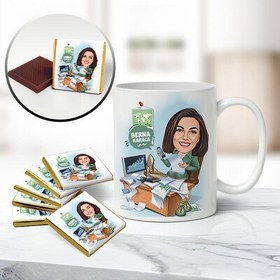 Resim Borsacı Kadın Karikatürlü Kupa ve Çikolata 