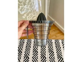 Resim 500 ml Ölçekli Limon Sıkacağı 