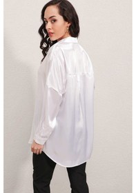 Resim Gabria Saten Oversize Gömlek Beyaz 