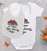 Resim Bitmeyenkartus Bk Kids Aynı Adama Aşığız Tasarımlı Bebek Body Zıbın Ve Mama Önlü Çok Renkli 