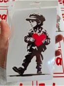 Resim Kalp Tutan Çocuk Sticker Renkli Baskı Baskes 1 Adet 11x17 Cm 
