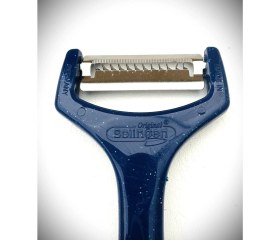 Resim Simli Jülyen Doğrayıcı, Şık ve Pratik Mutfak Yardımcısı 