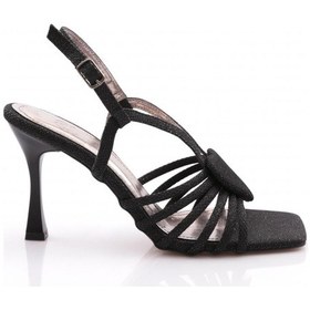 Resim Dgn 4031 Kalp Desenli Topuklu Ayakkabi Siyah Baskılı 