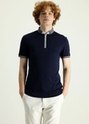 Resim Koyu Lacivert Polo Yaka Slim Fit Fermuarlı Nakışlı Pamuklu Tişört Kigili