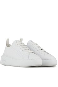 Resim Armani Exchange KADIN BEYAZ SPOR AYAKKABI 