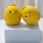 Resim 1 Adet Toksik Olmayan Çiğneme Topu Oyuncak - Yüksek Sesli Cıvıl Cıvıl Çıkartma Efekti, Jel Benzer Doku, Çişilebilir Peluş Tavuk Gagalı ve Bacaklı - Küçük Köpekler, yavru köpekler, Çivava'lar, Şih-Tzu'lar, Pomeranyalar için güvenli - Hijyen açısından Ayrı Şeffaf Pakette - Zihinsel Uyarım ve Diş Sağlığına Katkılarıyla Dayanıklı Çiğme Oyuncağı - Siyah Gözlü ve Agızlı Şirin Sarı Tavuk Deseni - Başbaşa oynama ve diş çapması üzere ideal 