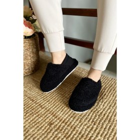 Resim Kadın Lastikli Kaymaz Taban Peluş Ev Botu Panduf TS1153 