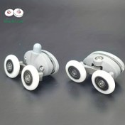 Resim 4 adet Duş Odası Kasnağı, Duş Kapısı Makaraları Koşucuları, İki Tekerlek Sallanabilir, Cam Delik Merkez Mesafesi 26mm, Eski Moda Sallanma Zıplama Tekerleği, Yaylı Fan Banyo Tekerleği, Banyo Makaraları, Asılı Makara, Kayar Kapı Tekerleği, Duş Kapısı Koşucusu 