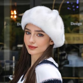 Resim Kadınlar için Sahte Tilki Kürk Beret Şapka - Sıcak Vintage Stil ile Kurdele Detayı, Beyaz ve Mavi, Kış ve Noel Kıyafetleri için Mükemmel, Sevimli Şapka 