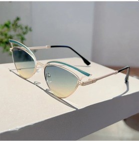 Resim Kammpt Delikli Kedi Göz Güneş Gözlüğü 2024 Trendy Tasarım Rahat Açıkgriother62 Gri 