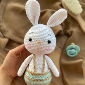 Resim Amigurumi Çizgili Tulumlu Tavşan 2 - Mint 