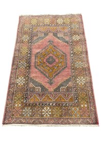 Resim El Dokuma Eskitme Ortaköy Halısı 108x171 Vintage Halı Çok Renkli 