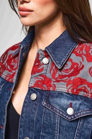 Resim Kadın Koyu Kot Rengi 2w5-10 Özel Kırmızı Desen Nakışlı %100 Koton Tasarım Denim Ceket - Koyu Kotrengi / 34 