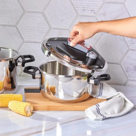 Resim Karaca Perfect Red İndüksiyon Tabanlı Düdüklü Tencere Seti 4+6 Lt 