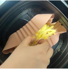Resim Renkli Isıya Dayanıklı Yıkanılabilir Silikon Fırın Ve Airfryer Kare Model Pişirme Matı 20 Cm Vizon 