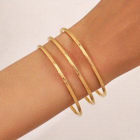 Resim 3 adet 2.5Mm İnce Bilezikler Desenli Süsleme 18Kgf Hipoalerjenik Basit Moda Tarzı Gece Kulübü/Parti Unisex Üç Boyut 
