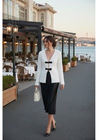 Resim Lela Premium Regular Fit V Yaka Çift Kemerli Peluş Bayan Hırka 680Hi00112 Ekru 