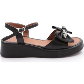 Resim Dgn 7004 Kadin Fiyonk Detayli Sandalet Siyah 