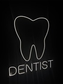 Resim Neon Tabela Dentist Yazılı Diş Neon Led Işıklı Tablo 50 X 60 Cm Renkli 