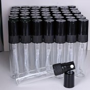 Resim 50 adet 5ml Mini Cam Sprey Şişeleri Siyah Kapaklarla - İnce Sis Seyahat Parfüm & Makyaj Atomizeri, Seyahat veya DIY Kullanımı için Taşınabilir Doldurulabilir Sıvı Kapları, Kozmetik Sprey Şişeleri | Şık Şişe Tasarımı | Ambalaj 