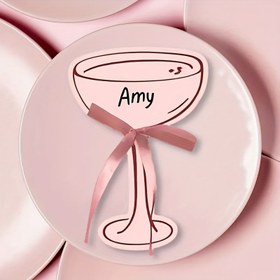 Resim 21 Parça Pembe Kokteyl Şeklinde Yer Kartı Seti, 10 pembe kokteyl yer kartı, 10 kurdele ve 1 çift taraflı bant - 3 farklı desen. Akşam sofrası düzenlemesi, oturma planlaması & etkinlikler ya da düğünler için firma adları/masa numaraları ile açık hava aktiviteleri; vaftiz ziyafetleri, nişan partileri İÇİN ideal seçim 