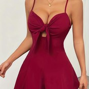 Resim Kadınlar için yazlık, yetişkin moda, rahat kıyafet, yazlık, şık tasarım, kaliteli kumaş olan, kırmızı V-yeğene spagetti askılı şık zımbalı tulum 
