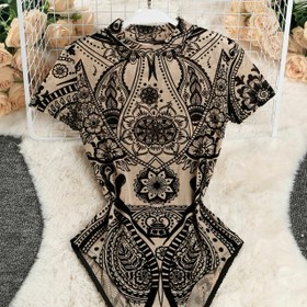 Resim Genç Y2K Şeffaf Çiçek Baskılı Crew Neck Kısa Kollu Rompe 