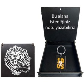 Resim Galatasaray Lisanslı Siyah 1905 Yazılı Çift Taraflı Anahtarlık Aslan Ahşap Kutulu Siyah - Beyaz 