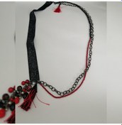 Resim Glamglamour Kırmızı Siyah Boncuklu Püsküllü Uzun Bayan Kolye Sarı 