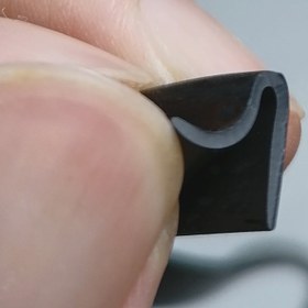 Resim Otomobil Kapıları İçin U-Kanal Kauçuk Kenar Contası - Ses Yalıtımı ve Toz Geçirmezlik İçin Yapışkan Conta, Evrensel Uyumluluk, Siyah, Çeşitli Uzunluk Seçenekleri (100.0cm ile 8.0metre) 