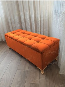 Resim Çizgi Kapitoneli Sandıklı Puf 110 Cm Gold Ayak Turuncu 