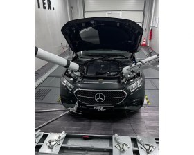 Resim Racechip Gts5 App Mercedes E Serisi W214 E180 1.5 L 170 Ps İçin Chiptuning Box +31 Ps, +65 Nm Tork Made In Germany 