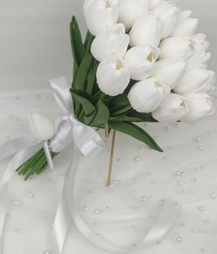Resim Gelin El Buketi Beyaz Yapay Lale Gelin El Çiçeği Ve Damat Yaka Çiçeği 30 Adet Lale 