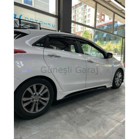 Resim Güneşli Garaj Hyundai I30 Custom Yan Marşpiyel (Plastik) 